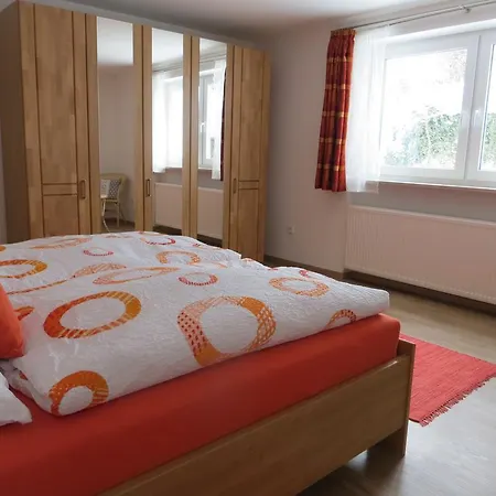 Apartamento Ferienwohnung Pfnur