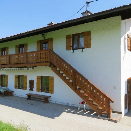 Ferienwohnung Pfnuer *